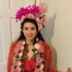 Meet your Posher, Rayna